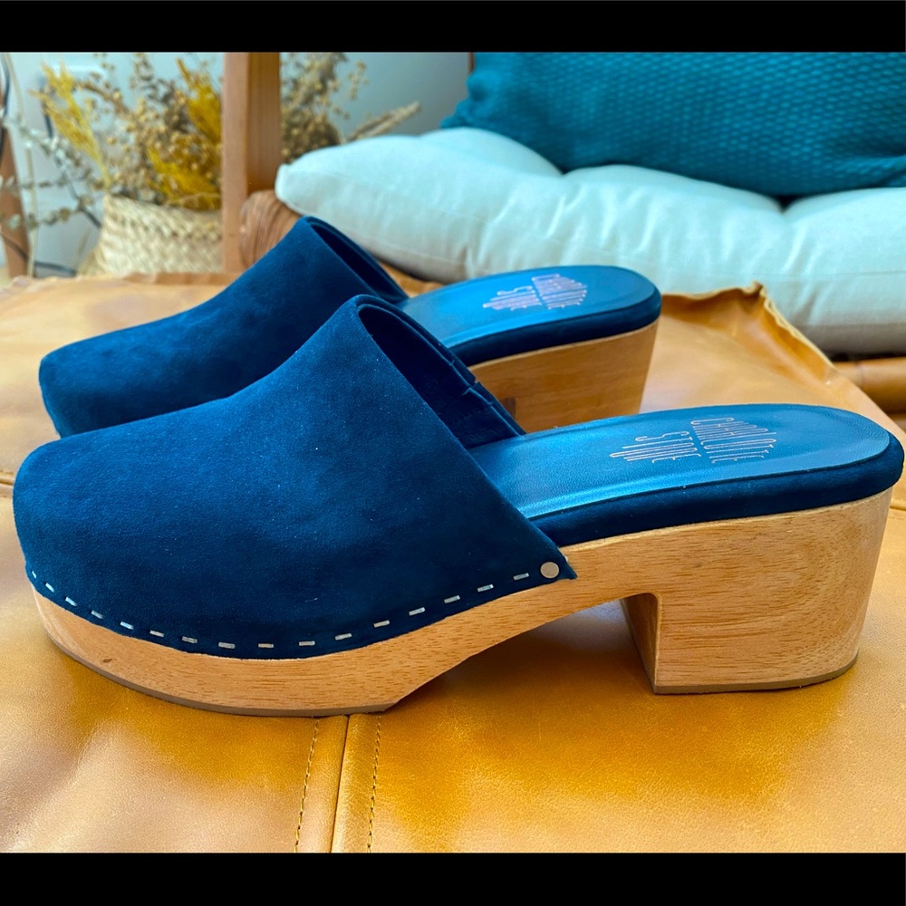 Gorgeous navy suede clogs, worn once indoors. Comes with box!